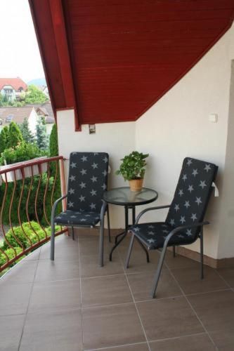 Borbarát Vendégház Eger Esterno foto